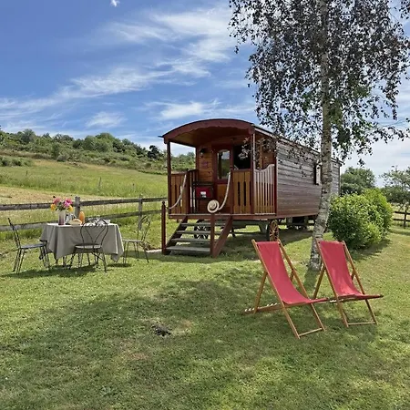 B&B La Roulotte A La Ferme